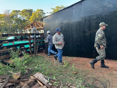 Fiscalía, policía y técnicos de la Ande, intervienen granja de criptomonería en San Pedro