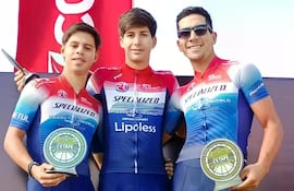 De izquierda a derecha, Antonio Alfonso, Carlos Sebastián Acuña y Carlos Domínguez.