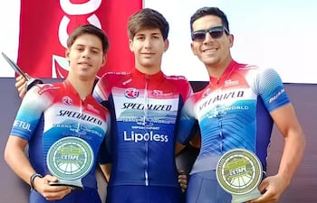 De izquierda a derecha, Antonio Alfonso, Carlos Sebastián Acuña y Carlos Domínguez.