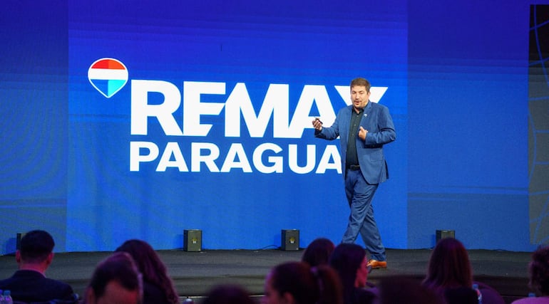 Gastón Martínez, top transacciones global y top comisiones global desde 2022, fue otro de los conferencistas.