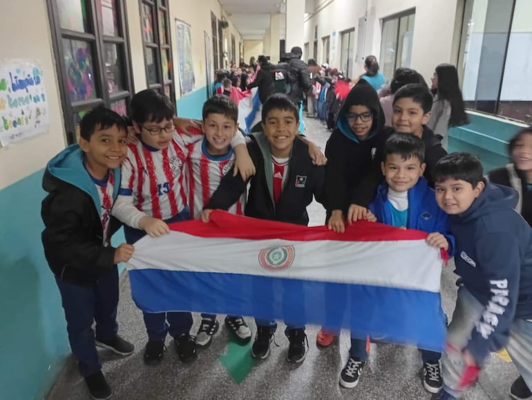 Mundial 2026: en colegios de Asunción ya se palpita el partido de la Albirroja con Alemania - Mundial de Fútbol