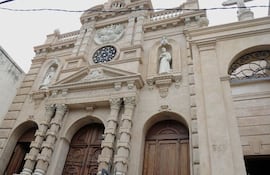 Parroquia de San Francisco de Asis, en el Centro de Asunción, donde reposarán temporalmente las reliquias del santo.