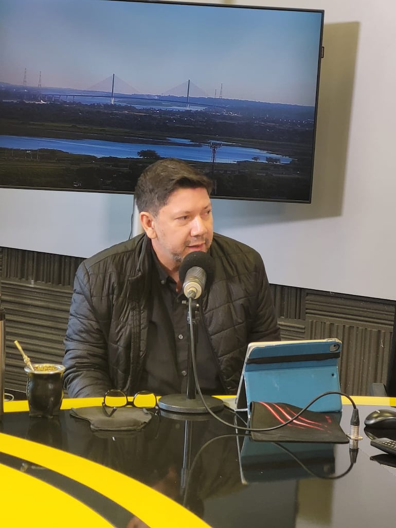 Dr. Diego Gamarra, pediatra e intensivista - Hospital Pediátrico Niños de Acosta Ñu.