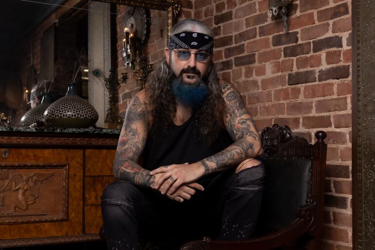 Mike Portnoy.