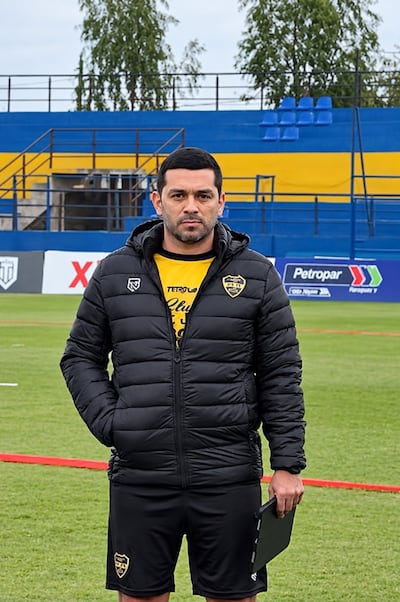 Felipe Ariel Giménez Miranda, "Felipep" (45 años), nuevo entrenador del 12 de Junio de Villa Hayes.