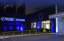 Aseguradora Yacyreta inauguró su moderno centro de experiencias AYSA 365, en Asunción.