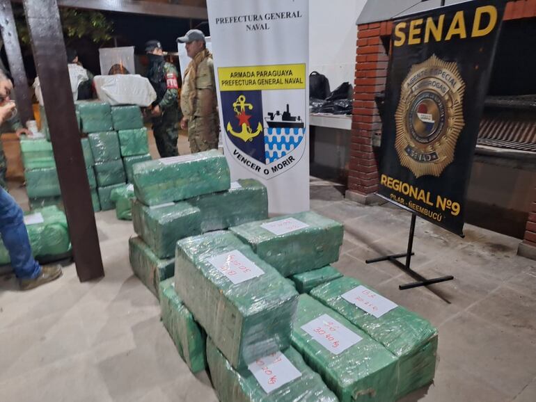 Incautan una tonelada de marihuana en operativo “Escudo Guaraní” en Mayor Martínez