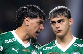 Los paraguayos del Palmeiras, Gustavo Gómez y Ramón Sosa.