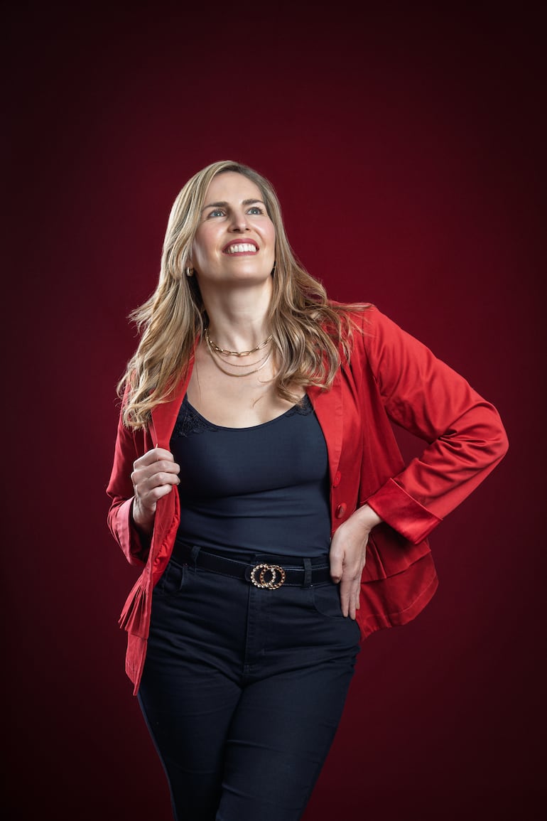 Gaby Mallorquín, conductora de Conexión Romance.