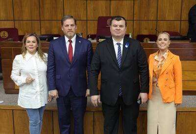 Senadores integraron Comisión que estudiará el anexo C.