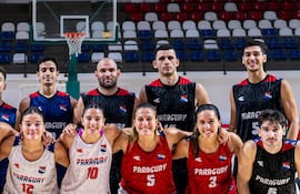 El Team Paraguay para el AmeriCup 3x3 en León, México.