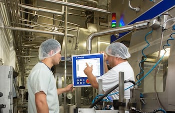 El sector cooperativo tiene incidencia en el 90% de los lácteos industrializados en el país.