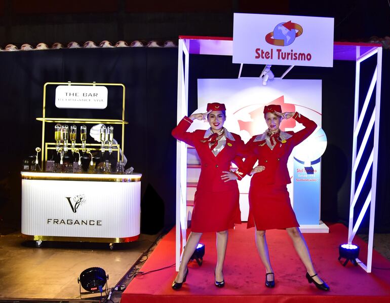 Los invitados pudieron vivir varias experiencias, en los distintos espacios preparados en el festejo de los 30 años de Stel Turismo.