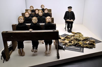 Exposición permanente de la obra “Clase muerta”, Cricoteka de Tadeusz Kantor en Cracovia (Foto: Adrián Grycuk, 2012).