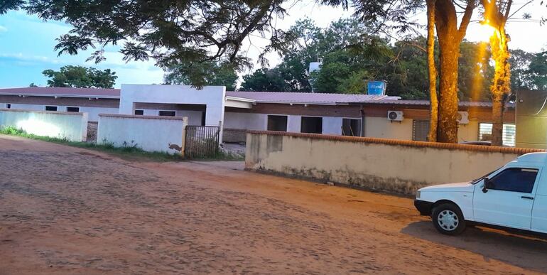 Esta parte del local sanitario corresponde al sector donde actualmente se realiza la atención de la gente