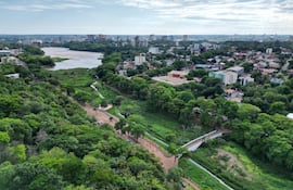 Ciudad del Este mantiene sus áreas verdes a pesar de registrar un impresionante desarrollo en materia de infraestructura.