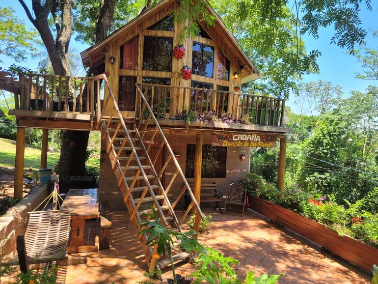 Una de las cabañas de Techapyra en Caaguazú.