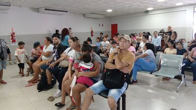 Los usuarios piden que se mejore el funcionamiento de los acondicionadores de aire y que el generador de energía esté operativo.