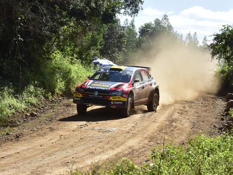 Gustavo Saba y Fernando Mussano, con el VW Polo GTI R5, fueron terceros en la general, en un rally donde ganaron varias espaciales.