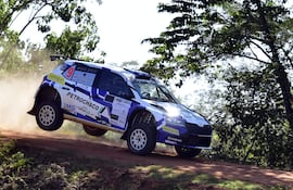 Ricardo Escauriza (Škoda Fabia #9) lidera la tracción integral.