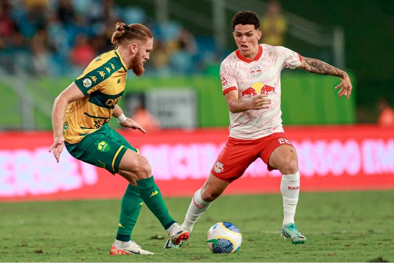 Isidro Pitta, tasado en 10 millones de dólares por el Cuiabá