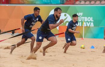 Los Pynandi jugarán este sábado la final de la Liga Evolución de Fútbol playa.