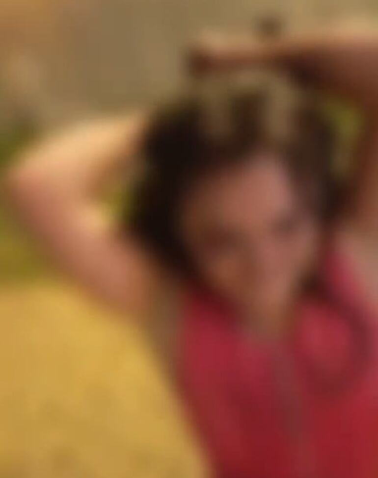 La mujer, aún sin identificar, intentó agredir a los voluntarios y dañar la ambulancia.