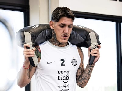 El uruguayo Bryan Bentaberry, jugador de Olimpia.
