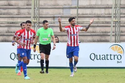 El artillero, Richart Ortiz Páez nuevamente acudió a la cita con el gol, marcando los dos tantos del triunfo albirrojo. (Foto: APF)