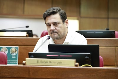 Enrique Salyn Buzarquis (PLRA), senador. Jurará mañana antes del inicio de la sesión ordinaria.