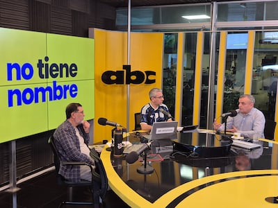 El senador Carlos Liseras (ANR, HC), entrevistado en ABC TV y ABC Cardinal.