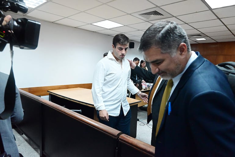 Benjamín Zapag: defensa insiste en descartar lesión grave