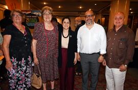 María Olga Vysokolán, Margarita Miró, la ministra de Cultura, Adriana Ortiz; David Velázquez, y el embajador de Cuba, Francisco Fernández.
