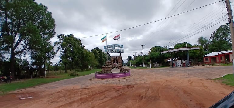 Entrada a la ciudad de Laureles.