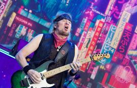 La banda británica de heavy metal Iron Maiden durante el concierto en el estadio Enrique Roca de Murcia, incluida en su gira "The Future Past".