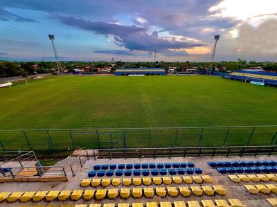 En el estadio Facundo Deleón Fossatti, se pondrá en marcha esta siesta la decimoctava ronda del torneo de la División Intermedia.