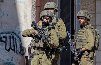 Soldados israelíes durante un operativo en la localidad de Biddu, en Cisjordania ocupada.