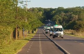 Ambulancias del Seme, listas para asistir a peregrinos en Caacupé.