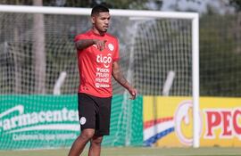 Martínez, cuya madre es paraguaya, aún no debutó en Eliminatorias Sudamericanas pero sí en Copa América.