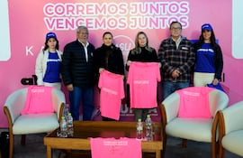 Organizadores de la corrida de 5K “Corremos juntos, vencemos juntos”, a realizarse el 20 de octubre del corriente año.