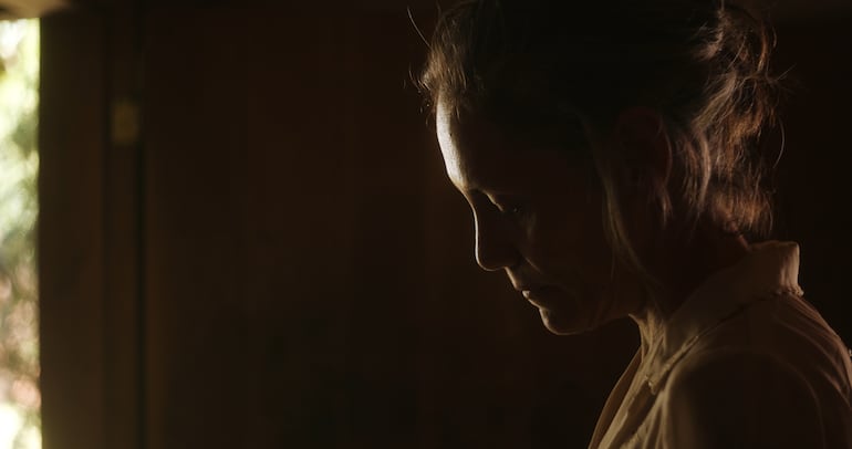 Ana Ivanova en una escena del cortometraje "Gallina", de Ana Arza. La destacada actriz falleció el pasado 17 de marzo.