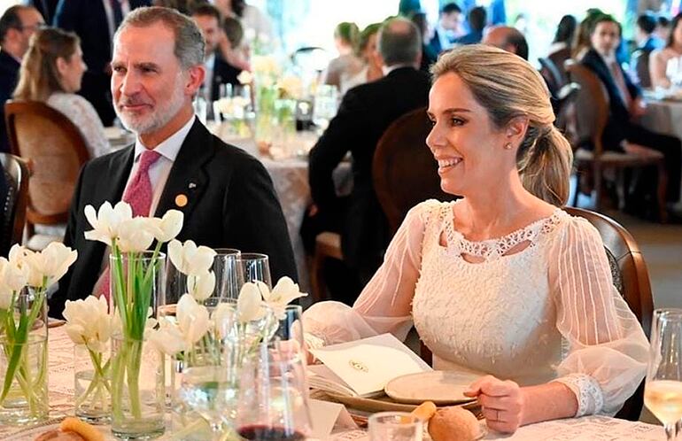 El Rey Felipe y la primera dama Leticia Ocampos.