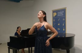 La soprano Alejandra Meza y la pianista Micaela Gulino durante el concierto que ofrecieron el pasado 13 de julio en Roma.