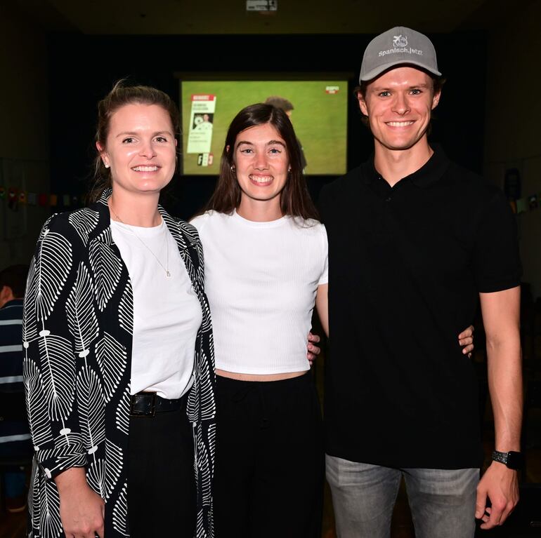 Arianne Arning, Ellen Muller y Jonas Koch.