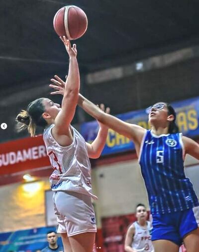 Anthonella Luraghi, quien retornó en filas de las Rojas de Villa Morra, enfrenta a Fernanda Morel de Sol, en la fecha anterior.
Los Amigos - Ascendido a la "A" 13-09-2024