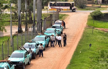 Cuadrillas de la ANDE en Limpio.