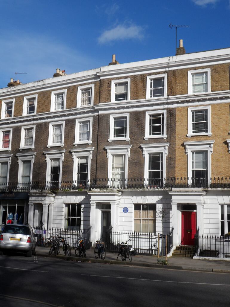 Aquí, en Regent's Park Road, Londres, vivió Friedrich Engels (1820 - 1895)