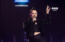 Nath Aponte clasificó a las semifinales de La Voz Argentina 2025.