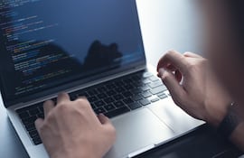 El SNPP lanzó 23 nuevos cursos gratis, disponibles en línea. Entre ellos, se encuentran talleres de programación, diseño gráfico, gestión de talento humano y mucho más.