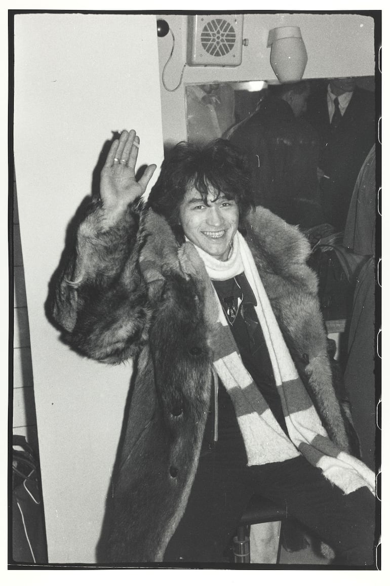 Viktor Tsoi en Leningrado en 1988. Fotografía de Natasha Vasilyeva.